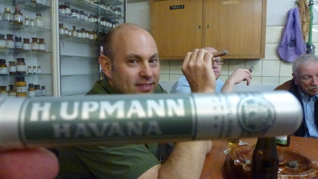 H.Upmann Tubo